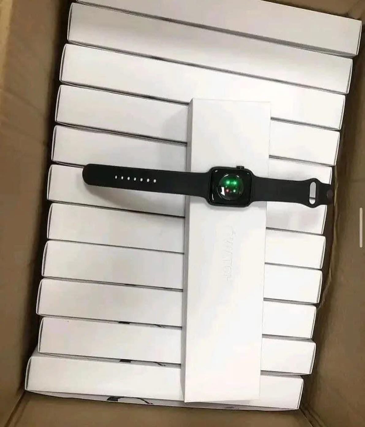 Wholesale Apple Series 8 Watches Pallets - Image 2